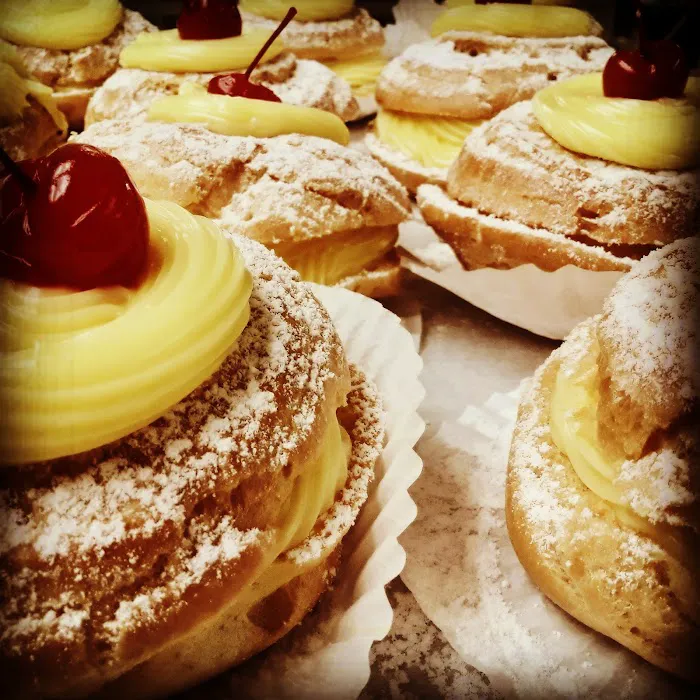 Juliana's Italian Bakery Picture 5