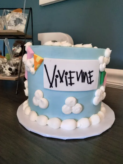 Gingersnaps Bakery Picture 10