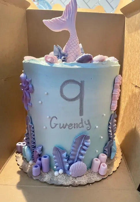 Gingersnaps Bakery Picture 6