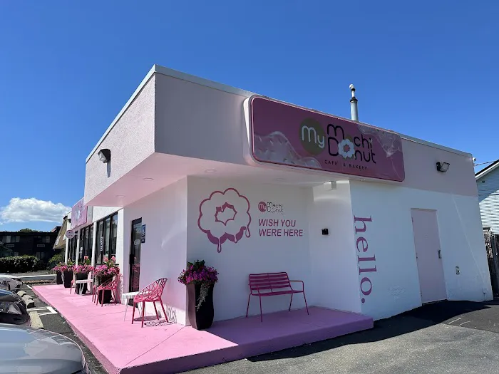 The Mochi Donut Cafe&Bakery Picture 7