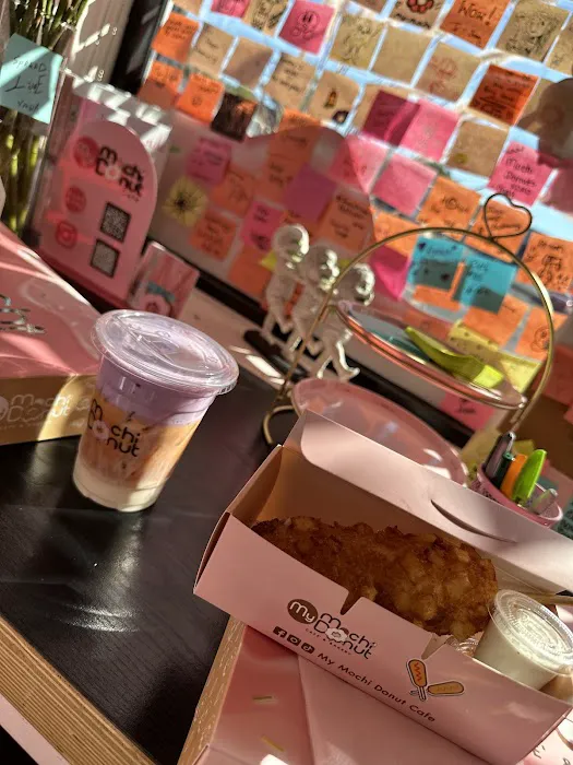 The Mochi Donut Cafe&Bakery Picture 1