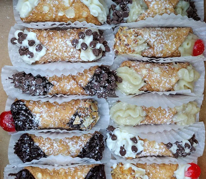 Nonnie's Italian Bakery Picture 3