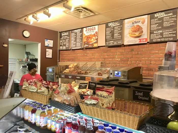 Bruegger's Bagels Picture 9