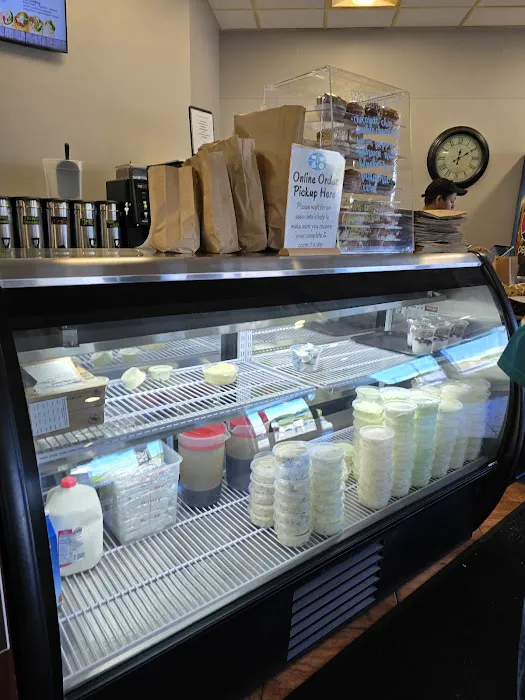 Lox Stock & Bagels Picture 8