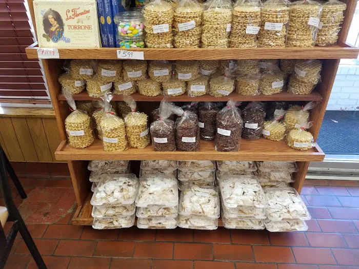 Russo Pastry Shop Inc Picture 9
