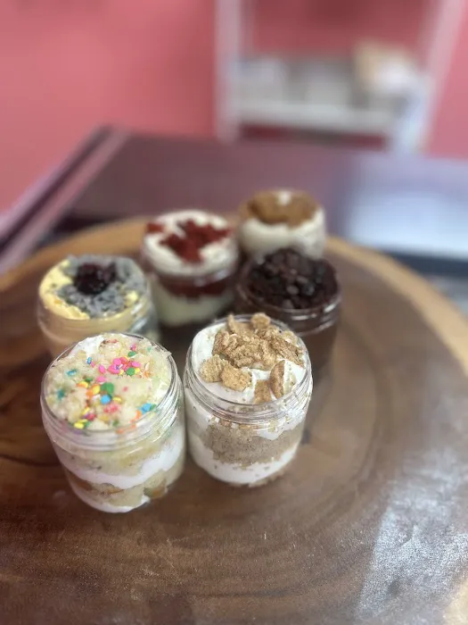Ladylelekrumb Bake Shop Picture 7