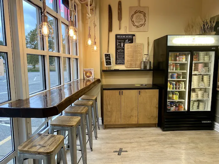 Alex's Bagel Shop Picture 6