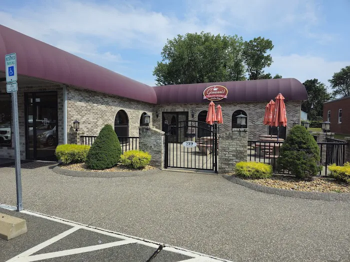 Giovanni's Italian Pastries Picture 8