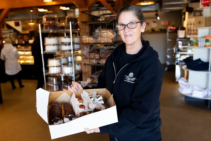 Wright's Dairy Farm and Bakery Picture 2
