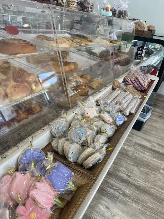 Bossi's Bakery & Cafe' Kosher Picture 6