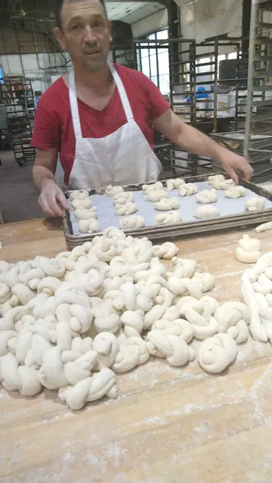 Kiryas Joel Famous Bakery Picture 2