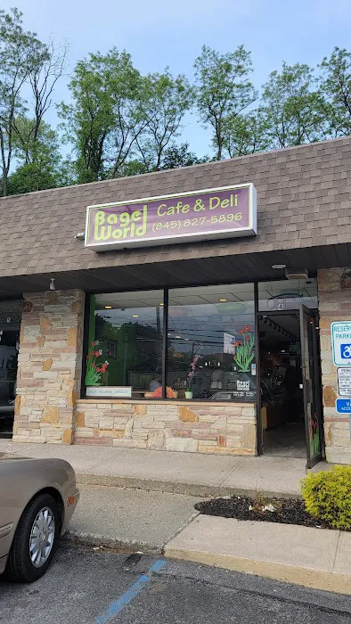 Bagel World Picture 10