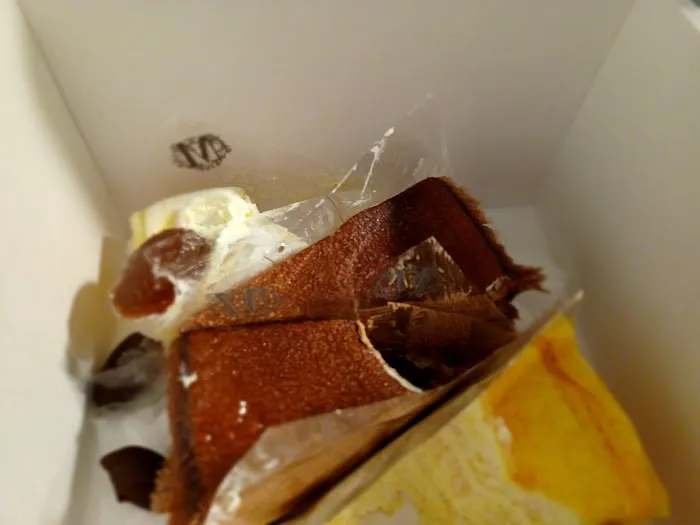 Lady M Cake Boutique - Woodbury NY Picture 4
