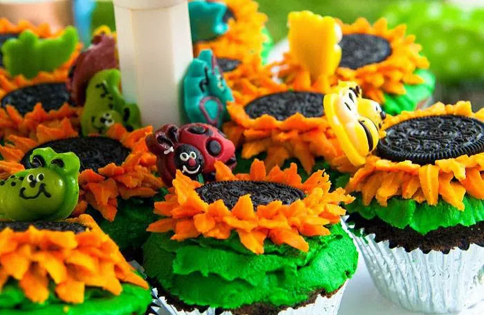 Custom Cakes by Ann Marie Picture 2