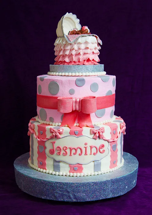 Custom Cakes by Ann Marie Picture 3