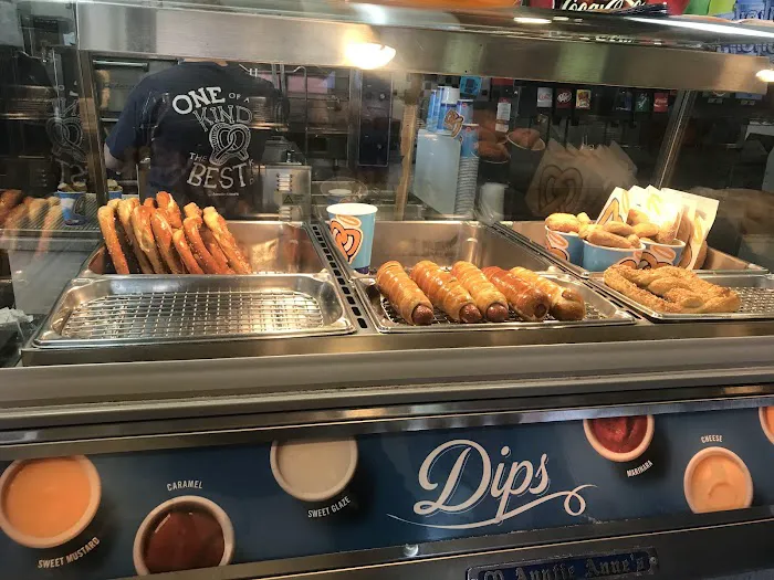 Auntie Anne's Picture 1