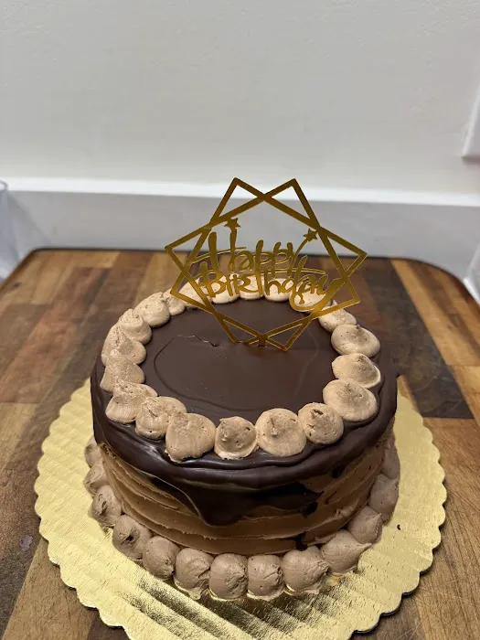 Raynham's Cake Diva Picture 4