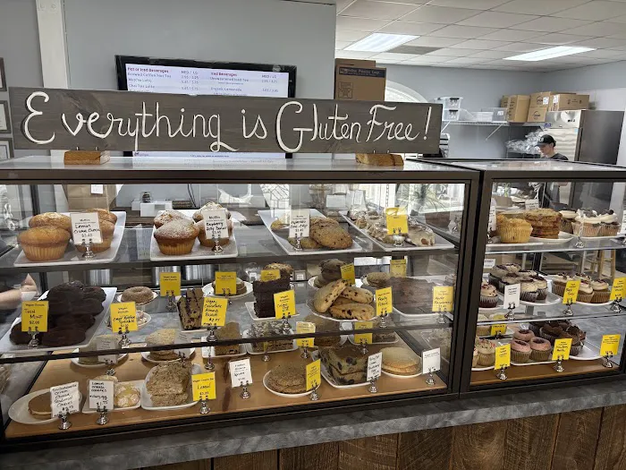 Pure Love Bakery Picture 5