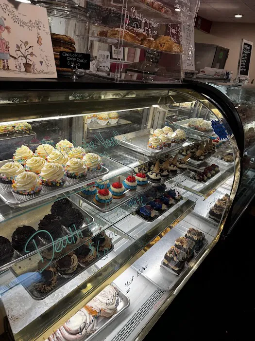 Whoopie-Doo & Cupcakes too Picture 9