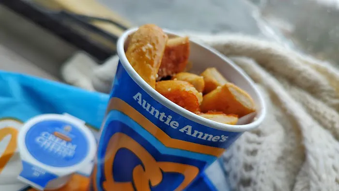 Auntie Anne's Picture 8