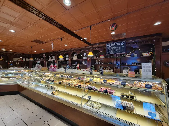 Cerrato's Pastry Shop Picture 2