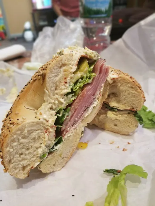 Elizabeth's Bagels & More Picture 9
