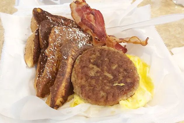 The bagel Corner and Cafe