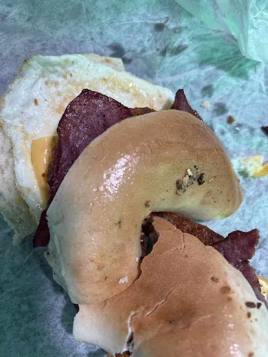 The bagel Corner and Cafe Picture 6