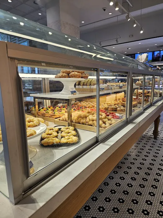 Paris Baguette Picture 5