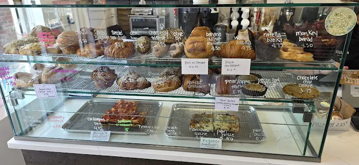 Maia's Bakery Picture 5