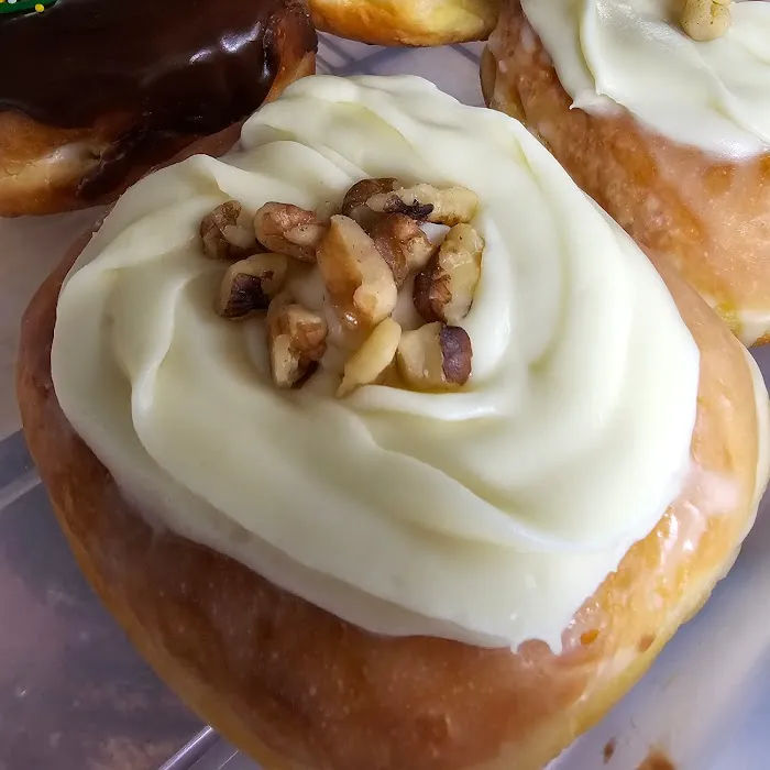 Hole in the Wall Donuts Kingston Picture 10