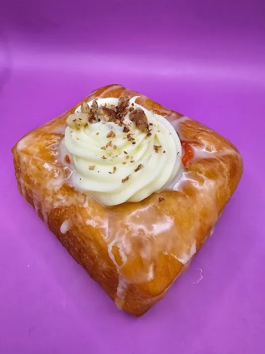 Hole in the Wall Donuts Kingston Picture 4