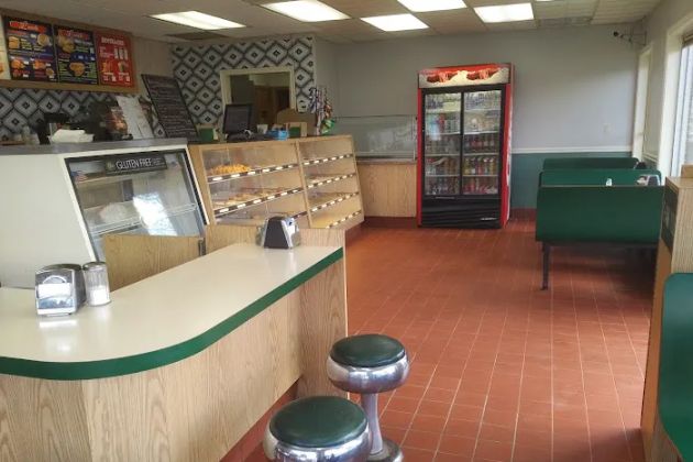Luke’s Donut & Grill
