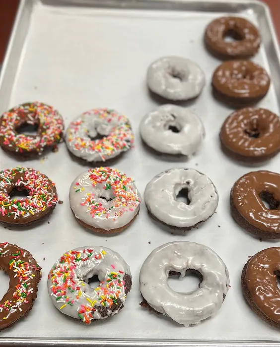 Luke’s Donut & Grill Picture 7