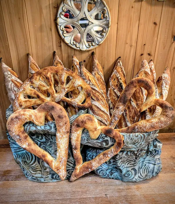 Luna Bread Picture 9