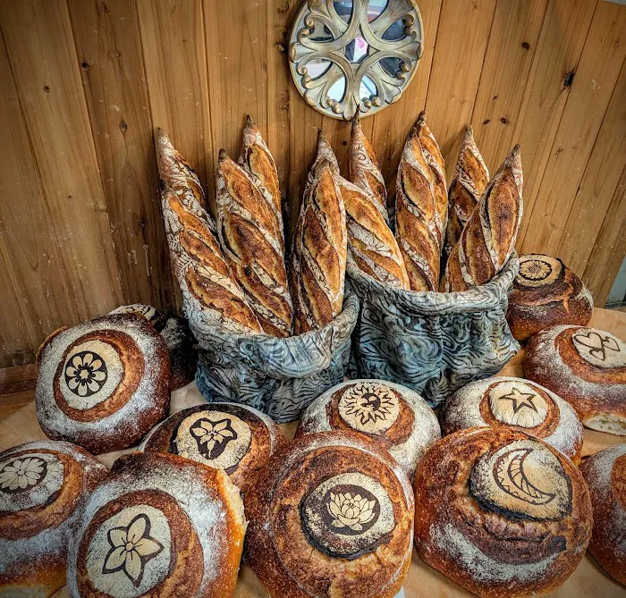 Luna Bread Picture 6