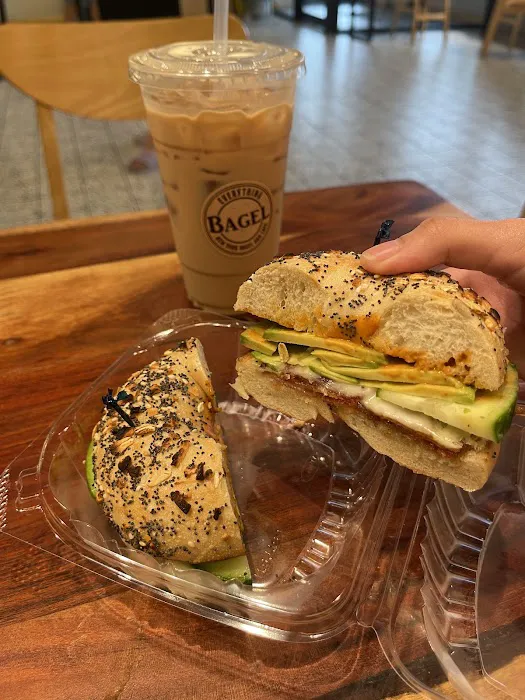 Everything Bagel Picture 1