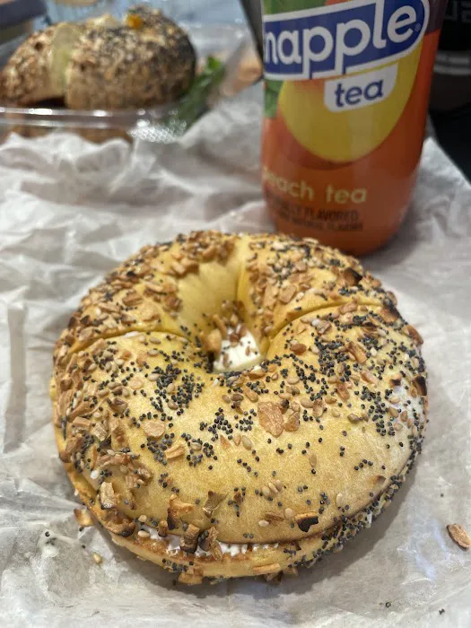 Everything Bagel Picture 4