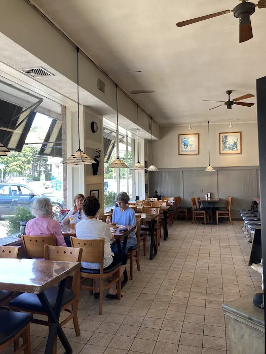 Country Kitchen Picture 1
