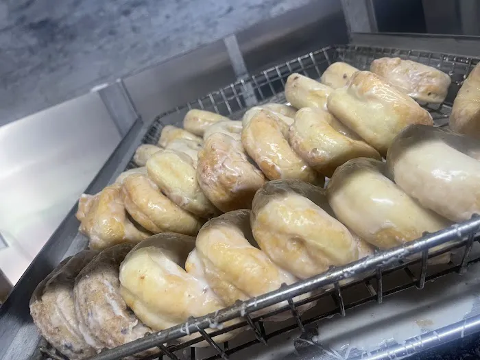 Sweet Kneads Bake Truck Picture 3