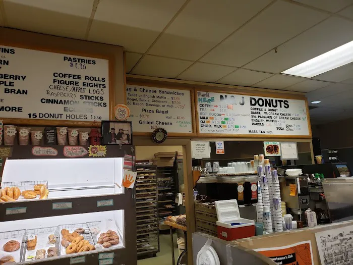 N and J Donuts Picture 2