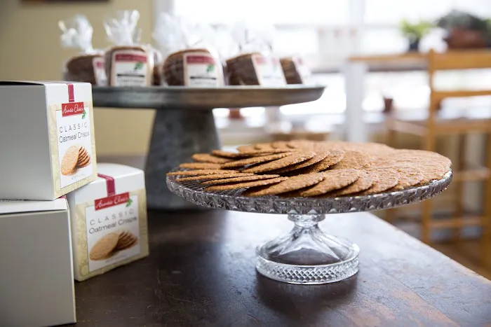 Auntie Elsie's Oatmeal Crisps (Weekend Bake Shop) Picture 9