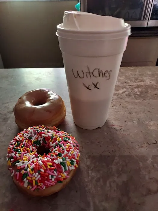 Dippin Donuts Picture 1