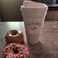 Dippin Donuts ico