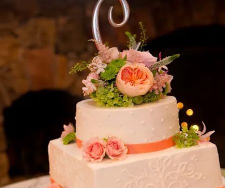 Custom Wedding Cakes By Penny