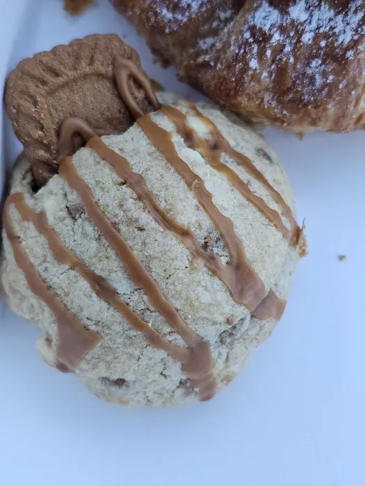 Angel and Manna Bakery Picture 7