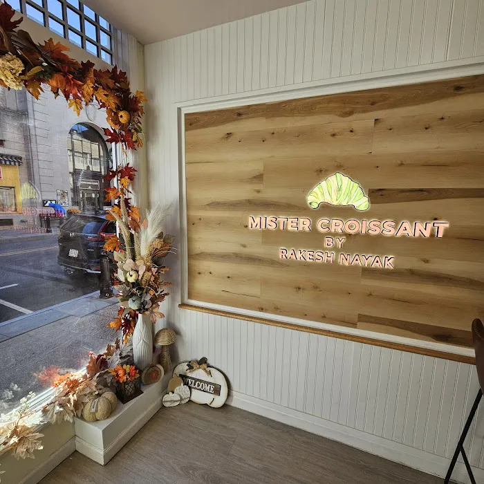 Mister Croissant Bakery & Cafe Picture 3