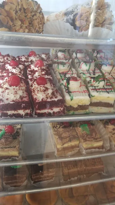 De Filippis Bakery Picture 3
