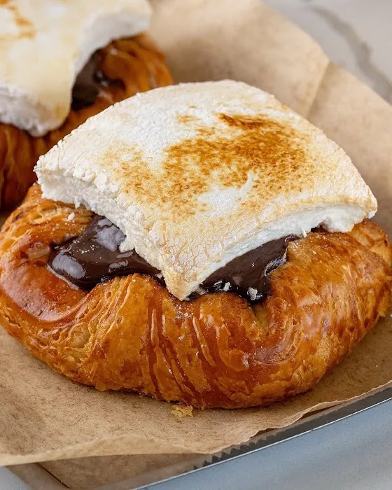Patis Bakery Picture 7