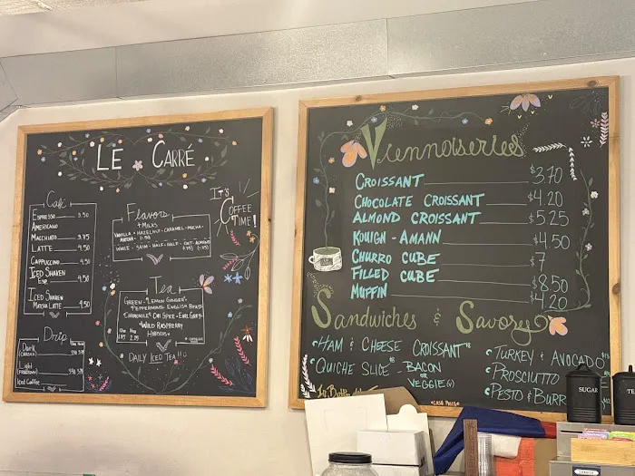 Le Carré Café & Pâtisserie Picture 2